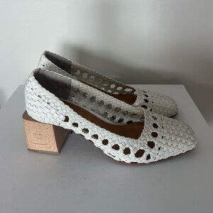 LOQ Franca Woven Pumps